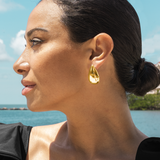 Minimalist Waterdrop Teardrop Dome Stud Earrings (J258)