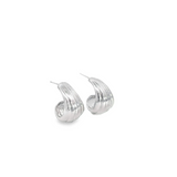 Curved Shell Textured Stud Earrings (K45A)