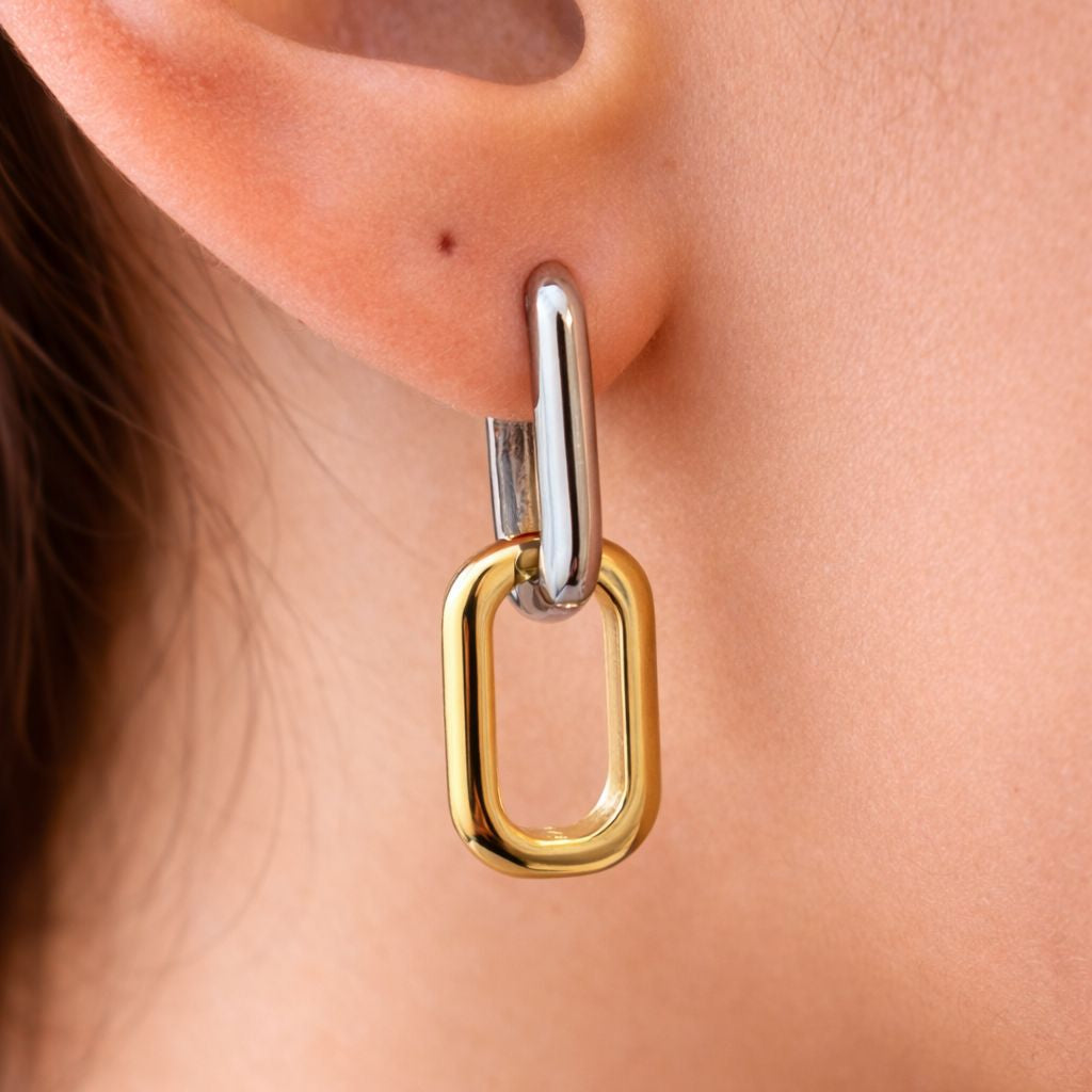 Modern 18K gold filled paperclip link earrings with a stylish two-tone finish. Tarnish-resistant, lightweight and perfect for everyday wear.