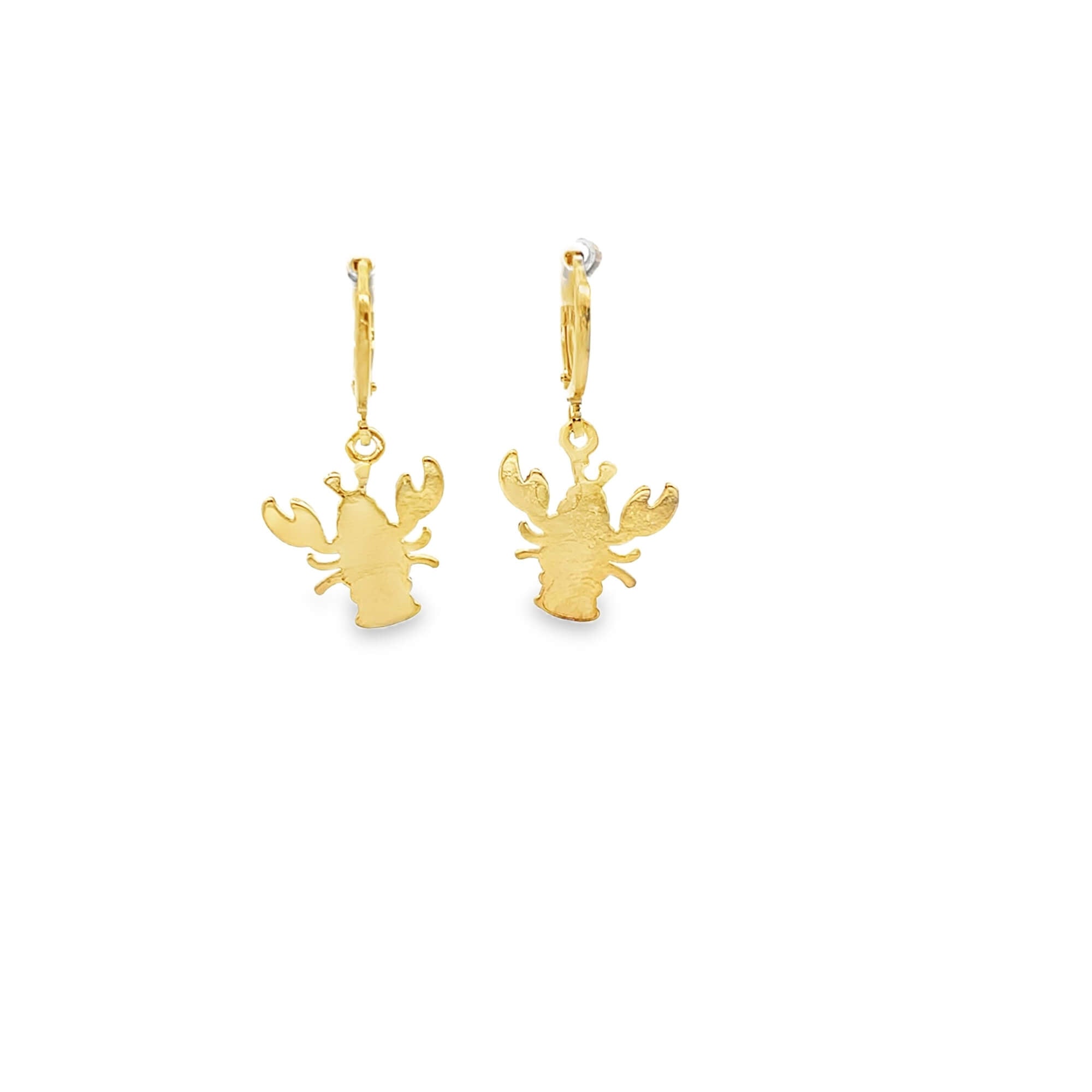 sea life charm dangle earrings featuring crab, lobster, and turtle designs. Lightweight, trendy drop earrings perfect for summer and beach looks.