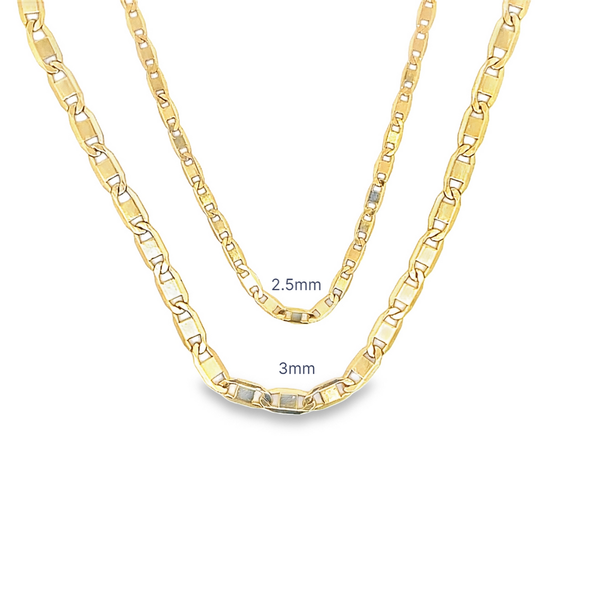 Two gold anchor chain necklaces in 2.5mm and 3mm widths display their interlocking links against a white background.