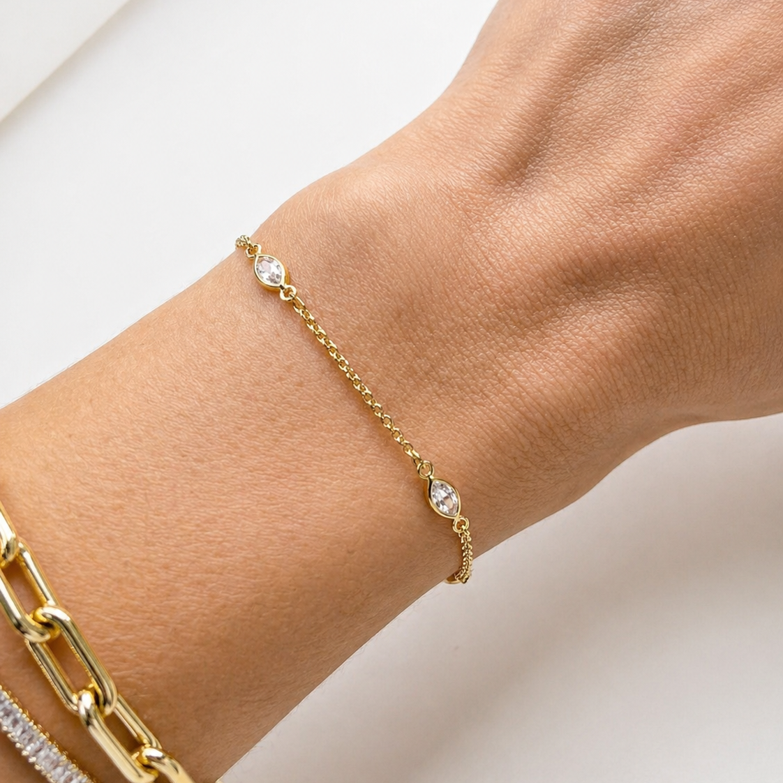 Elegant 18K gold filled choker and bracelet set with oval bezel crystals. 