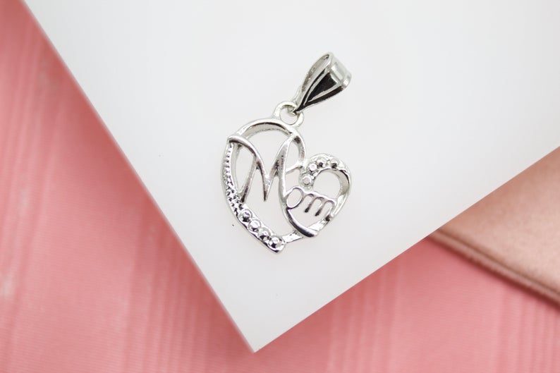 18K Gold Filled Love Mom Pendant (A87)