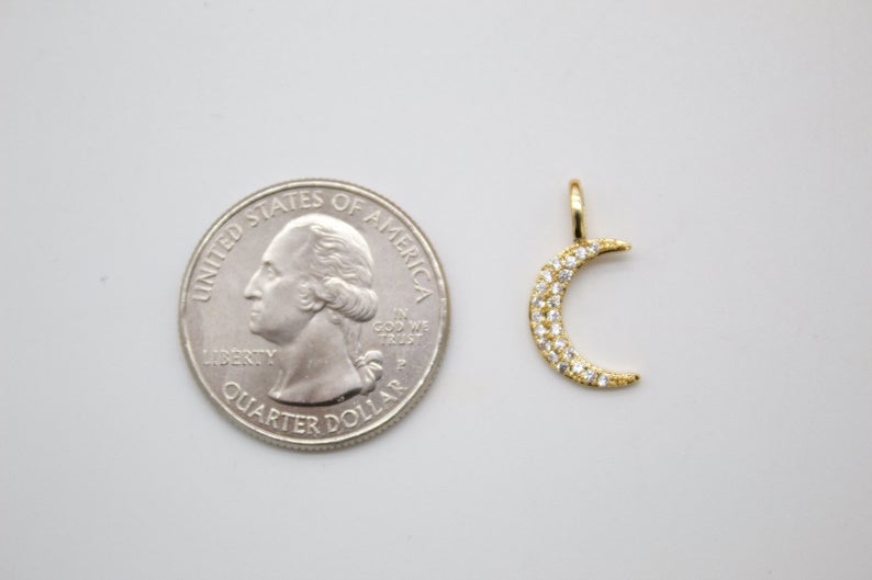 Small Moon Pendant 18K Gold Filled (A83)