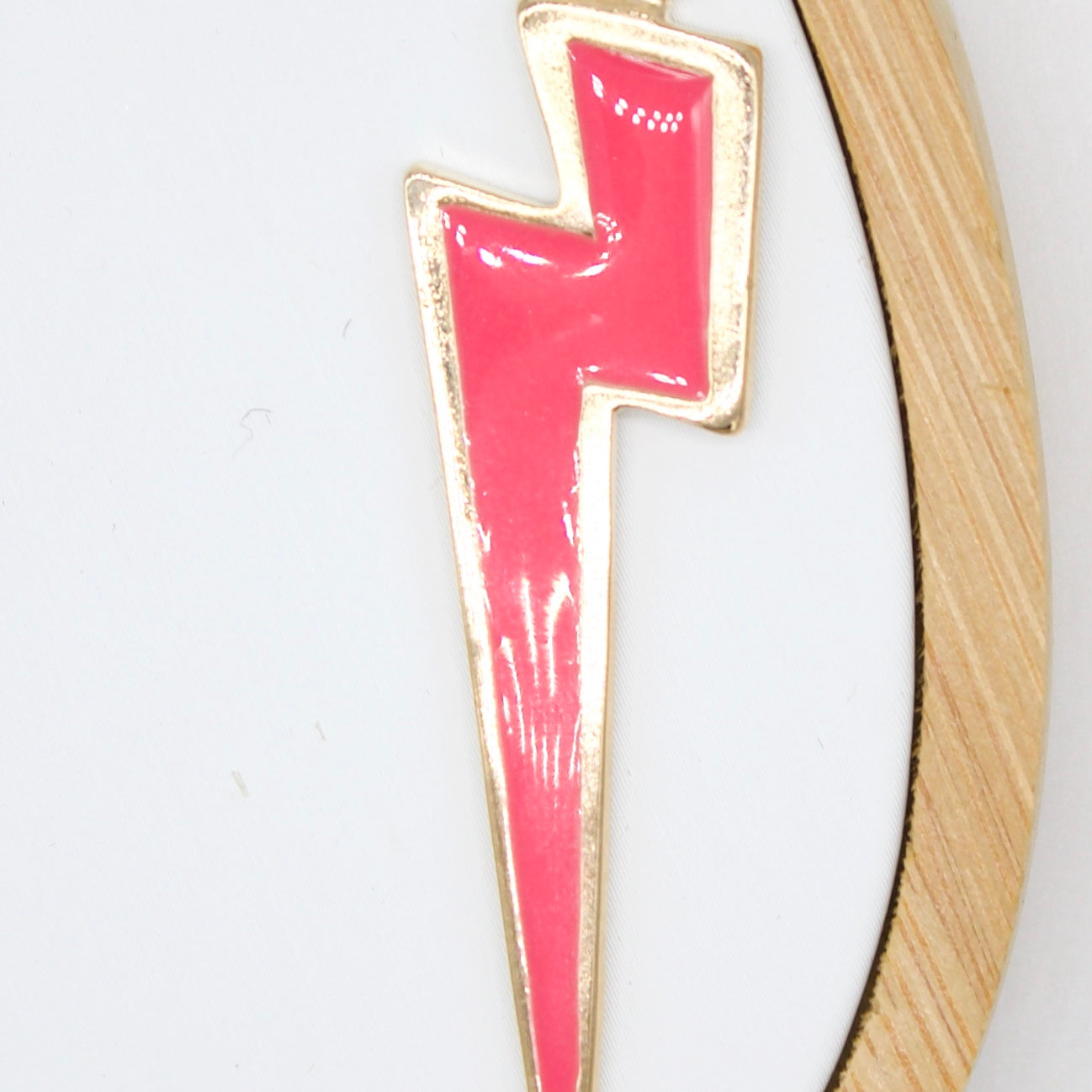 18K Gold Filled Colorful Enamel Lightning Thunder Bolt Pendant (A41)