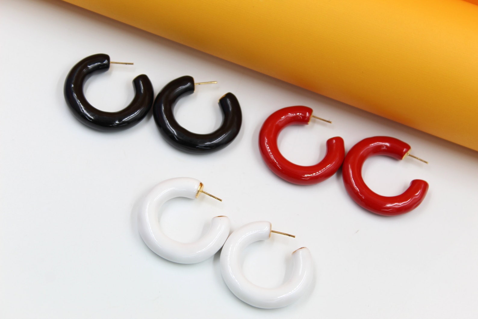 18k Gold Filled Thick Colorful Open Hoops  (L446)