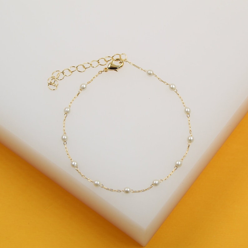 18K Gold Filled White Pearl Beaded Bracelet (F249A)(I137B)