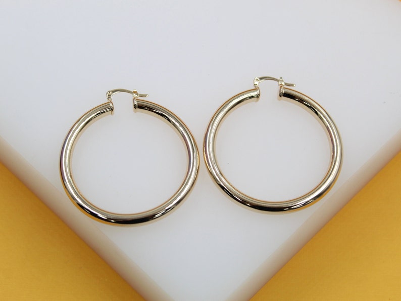 18K Gold Filled 5mm Thick Lever Back Hoop Earrings (J12)