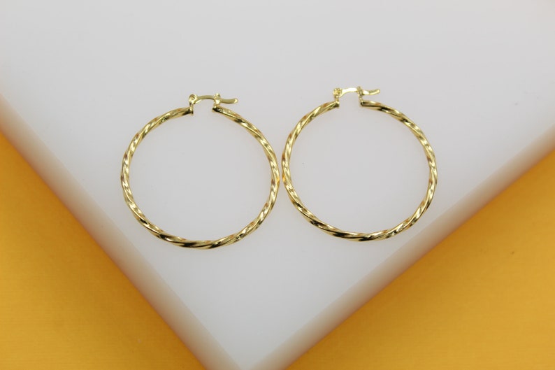 18K Gold Filled 2mm Twisted Hoops Lever Back Earrings | Gold Twisted Hoop Earring (J104)
